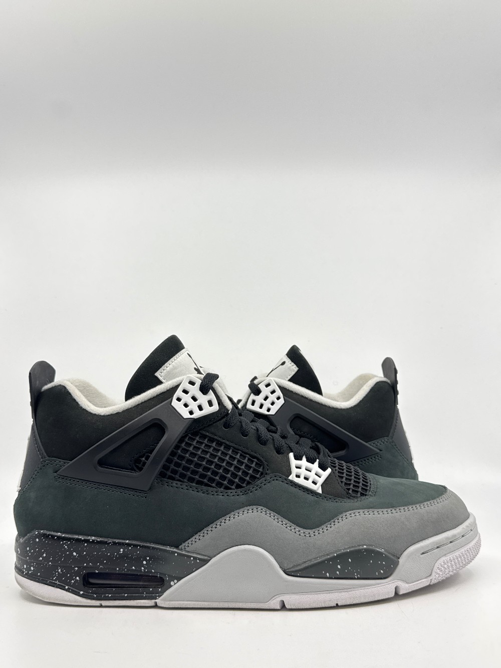 *USED* AJ 4 - FEAR (2024)
