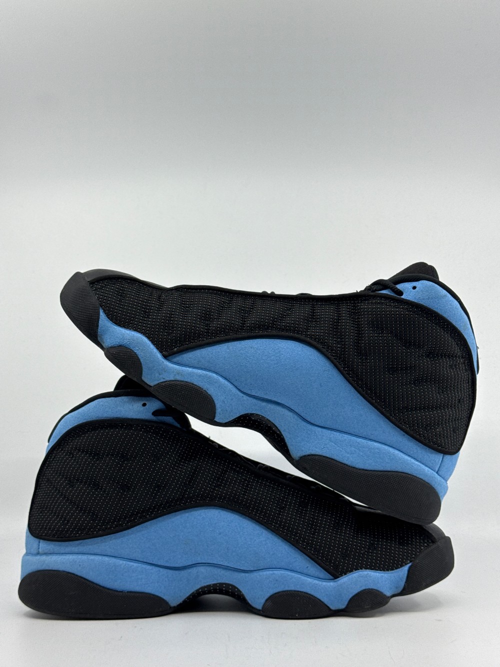 *USED* AJ 13 - BLACK UNIVERSITY BLUE