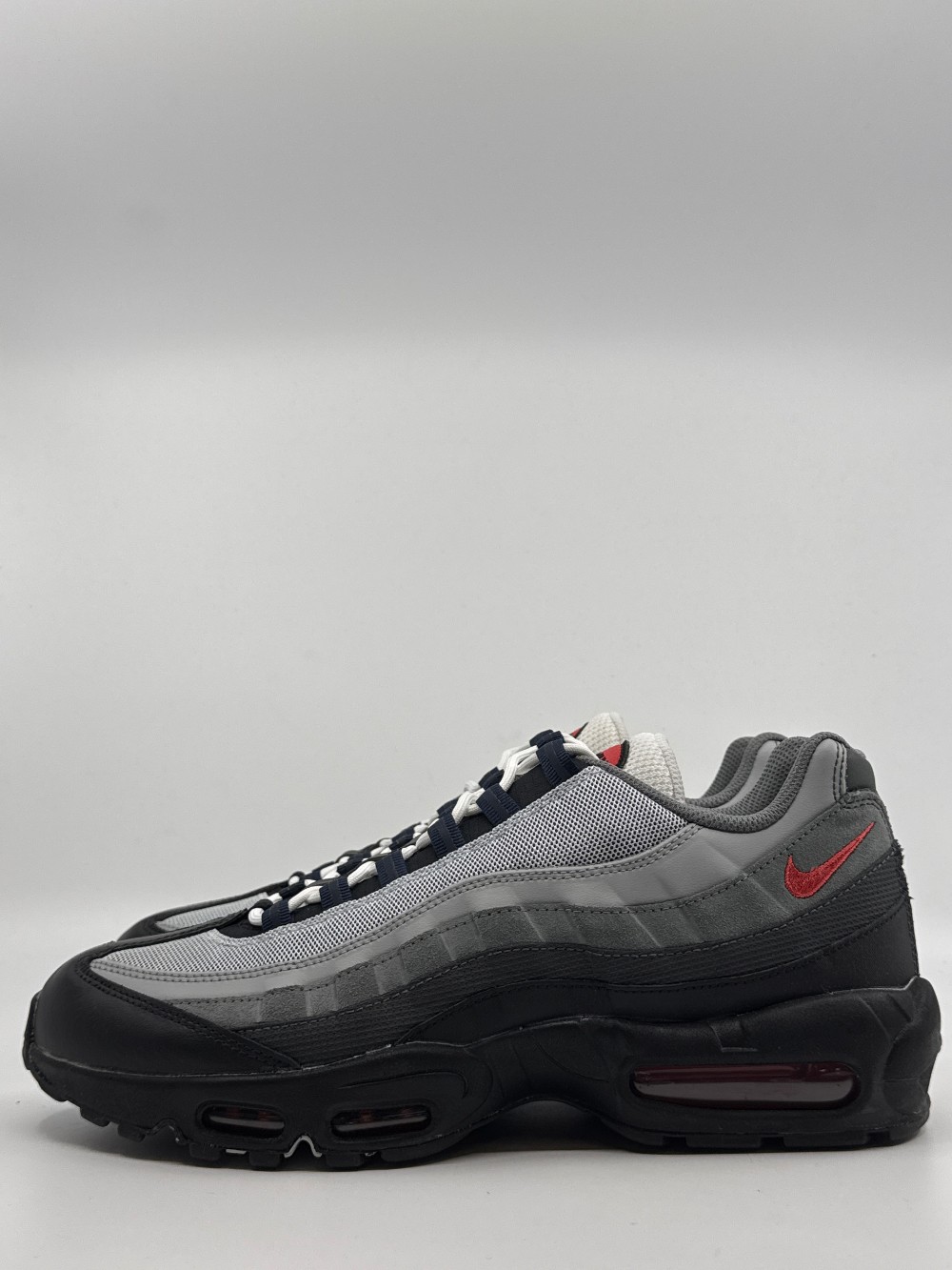 NIKE AIR MAX 95 - TRACK RED SMOKE GREY