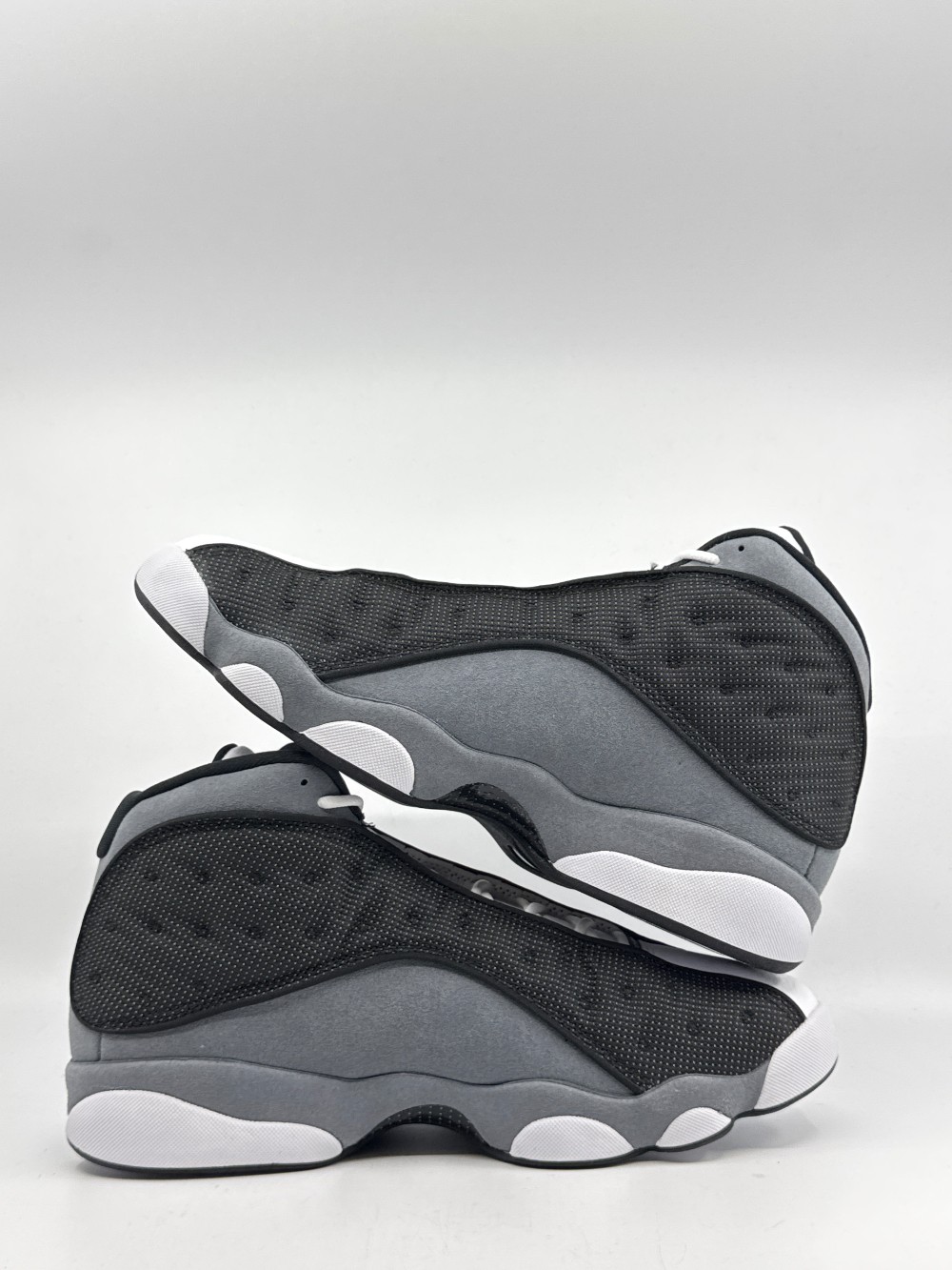 AJ 13 - BLACK FLINT