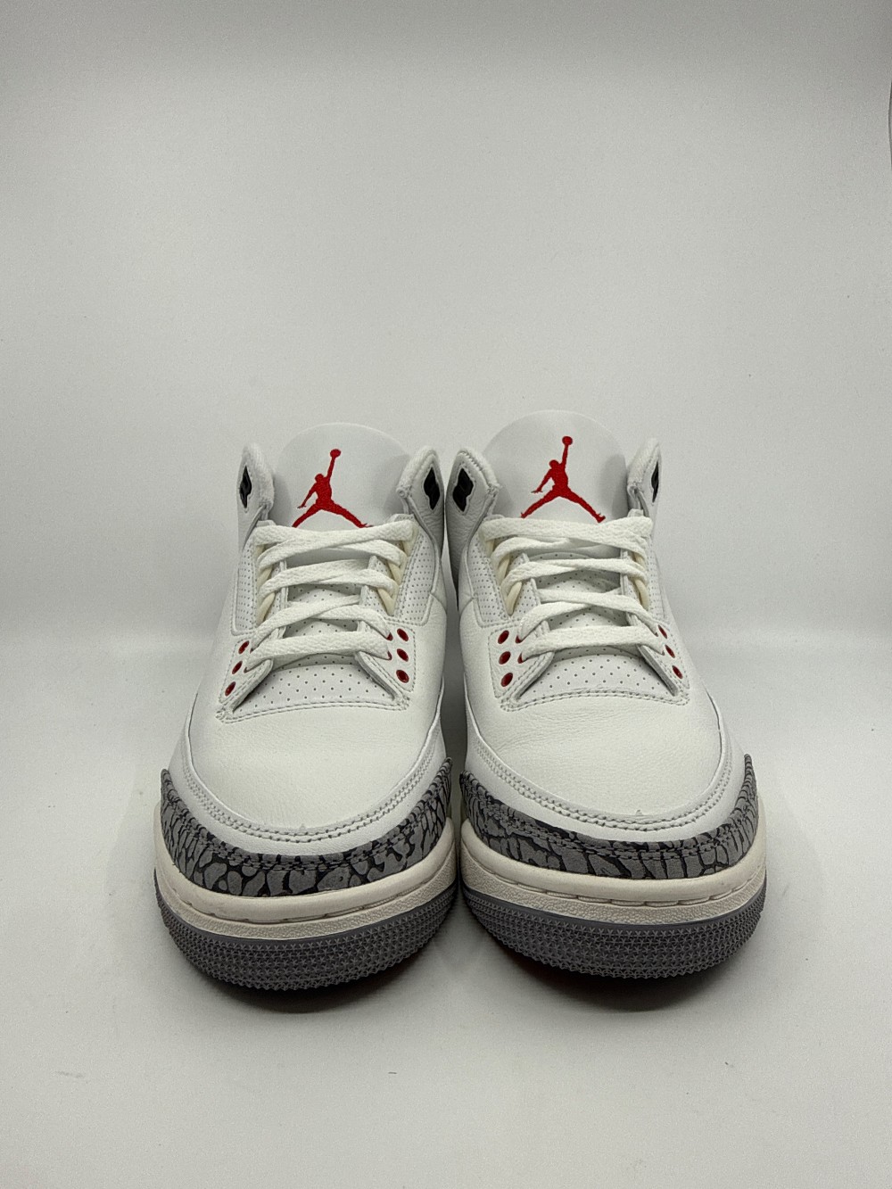*VNDS* AJ 3 - WHITE CEMENT REIMAGINED
