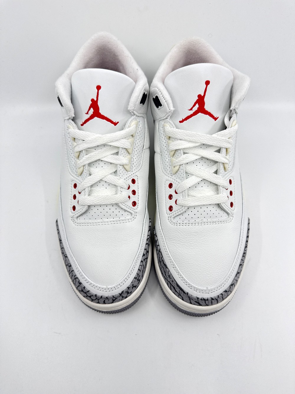 *VNDS* AJ 3 - WHITE CEMENT REIMAGINED