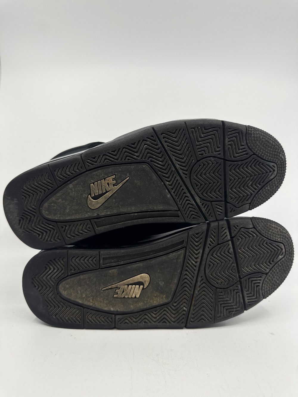 *USED* AJ 4 - BLACK CAT (2025)