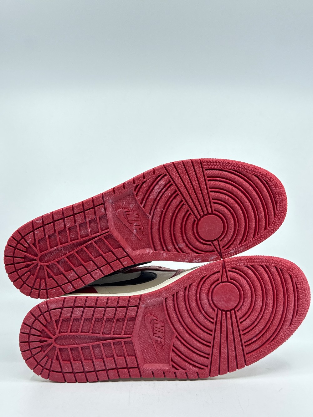 AJ 1 - CHICAGO LOST AND FOUND