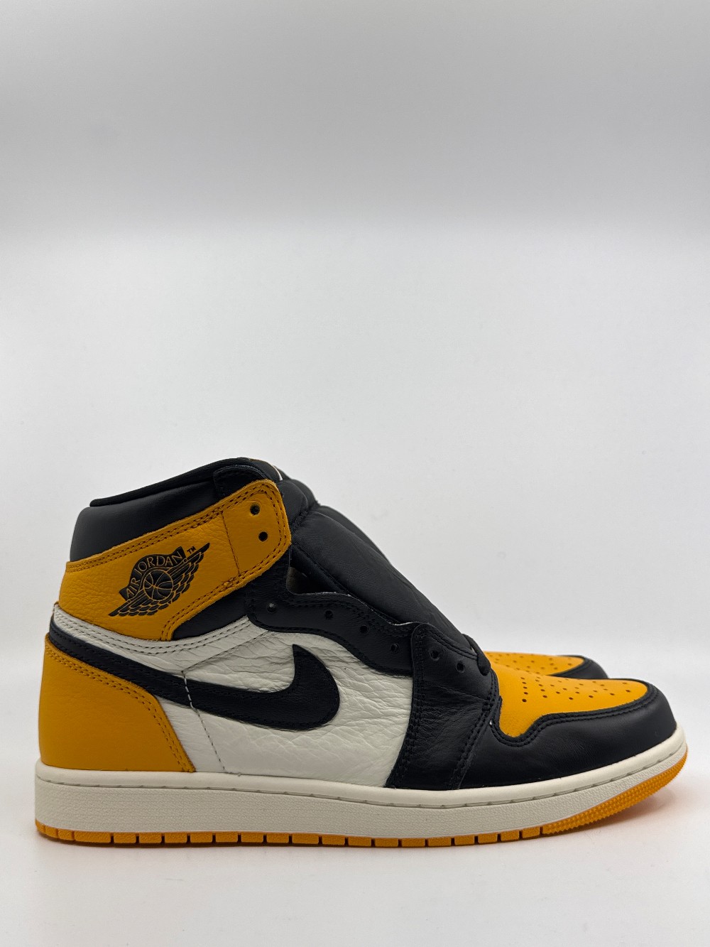 AJ 1 - TAXI