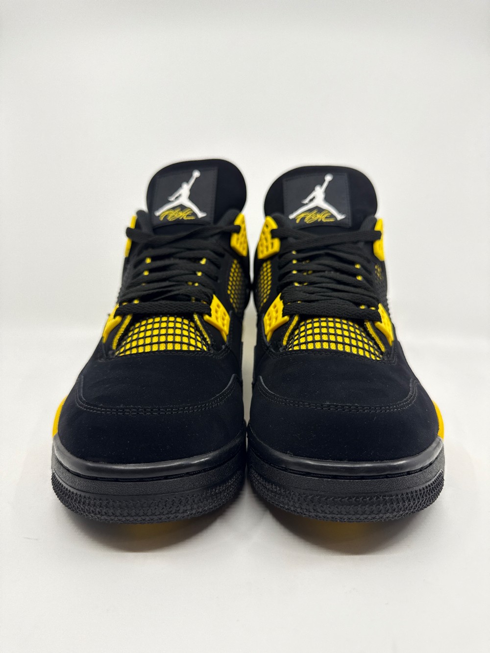*VNDS* AJ 4 - THUNDER (2023)