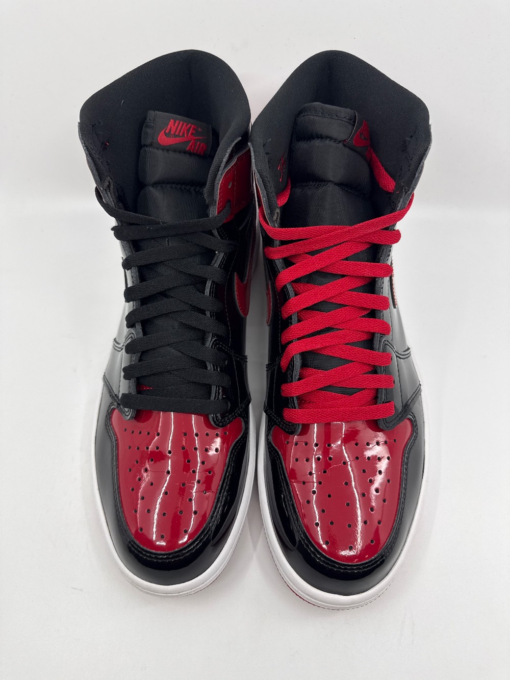*USED* AJ 1 - PATENT BRED