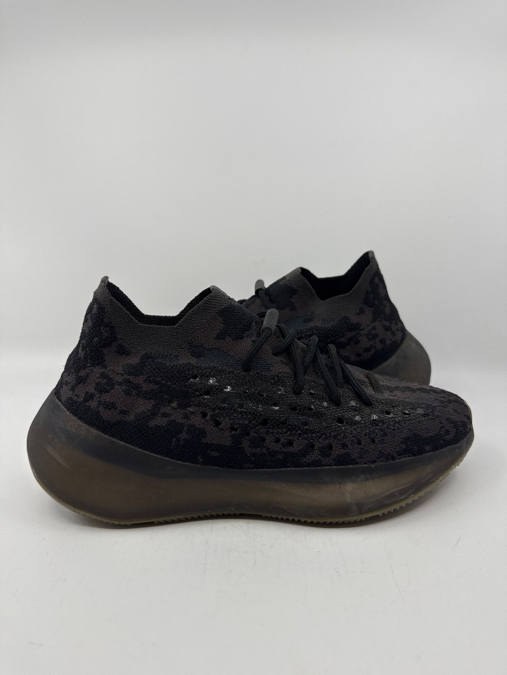 *USED* YEEZY BOOST 380 - ONYX