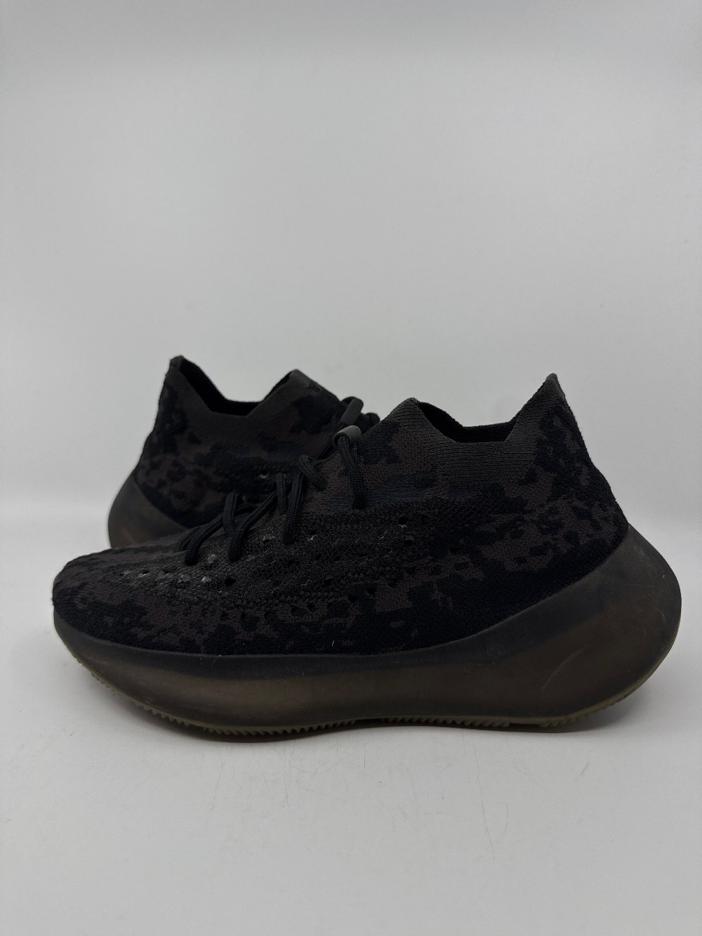 *USED* YEEZY BOOST 380 - ONYX
