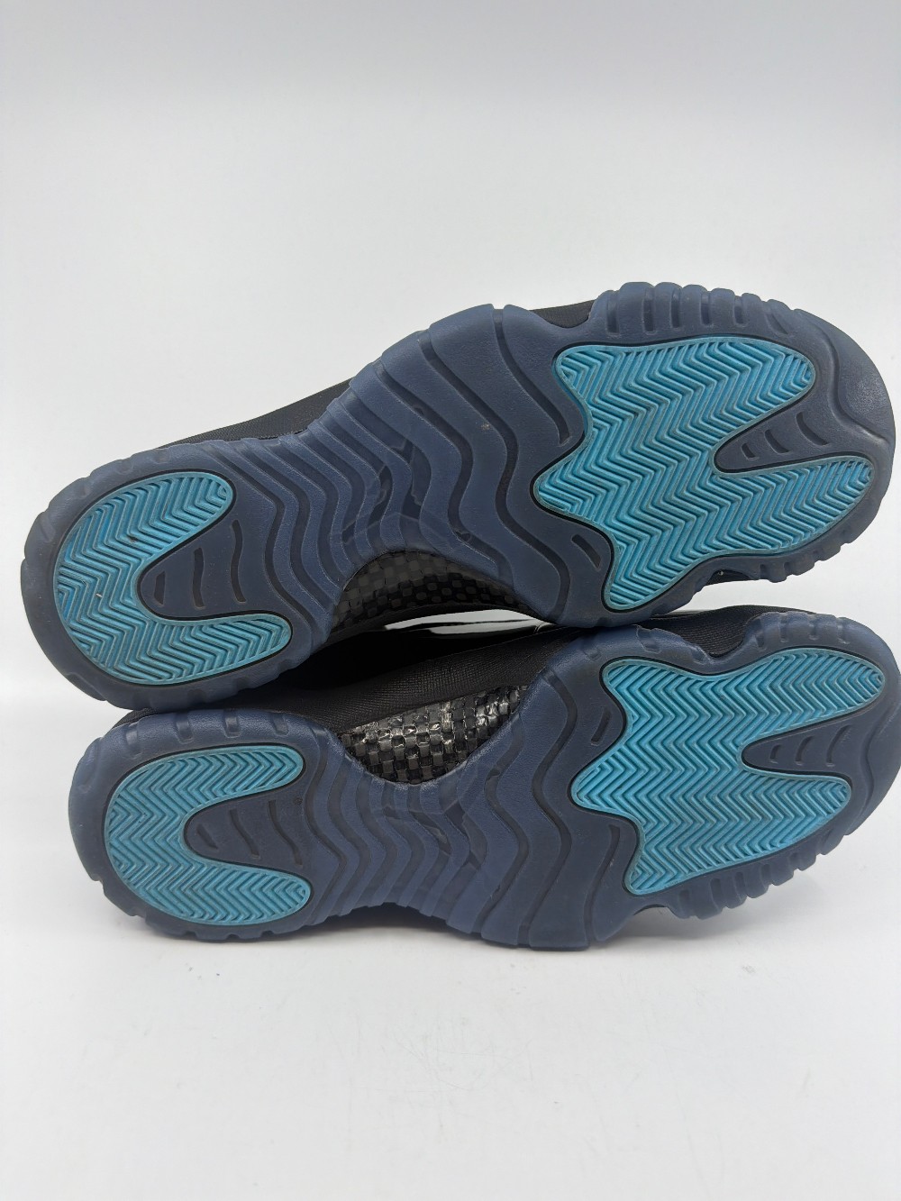 *USED* AJ 11 - GAMMA BLUE (2026)