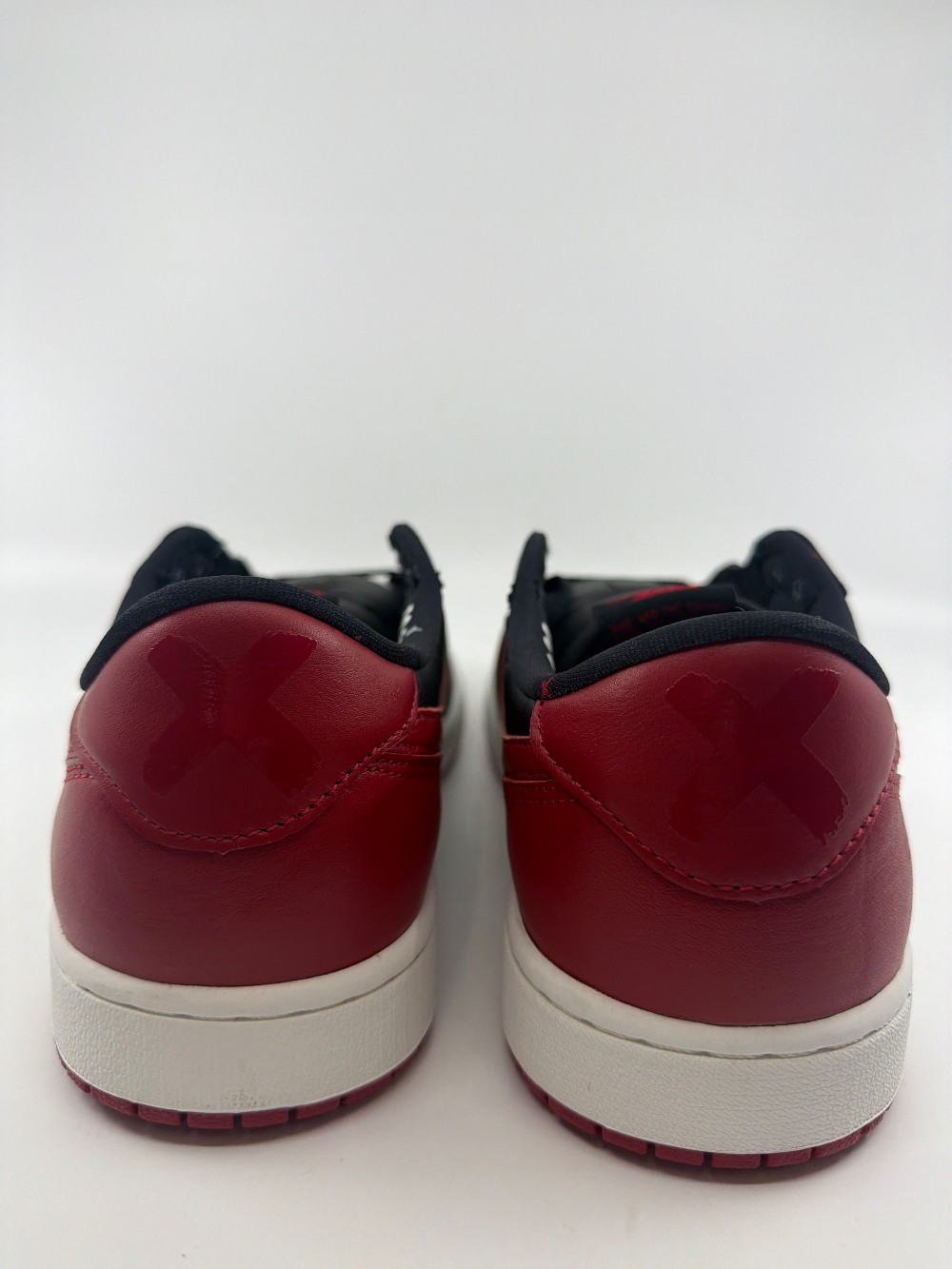 AJ 1 LOW - BANNED