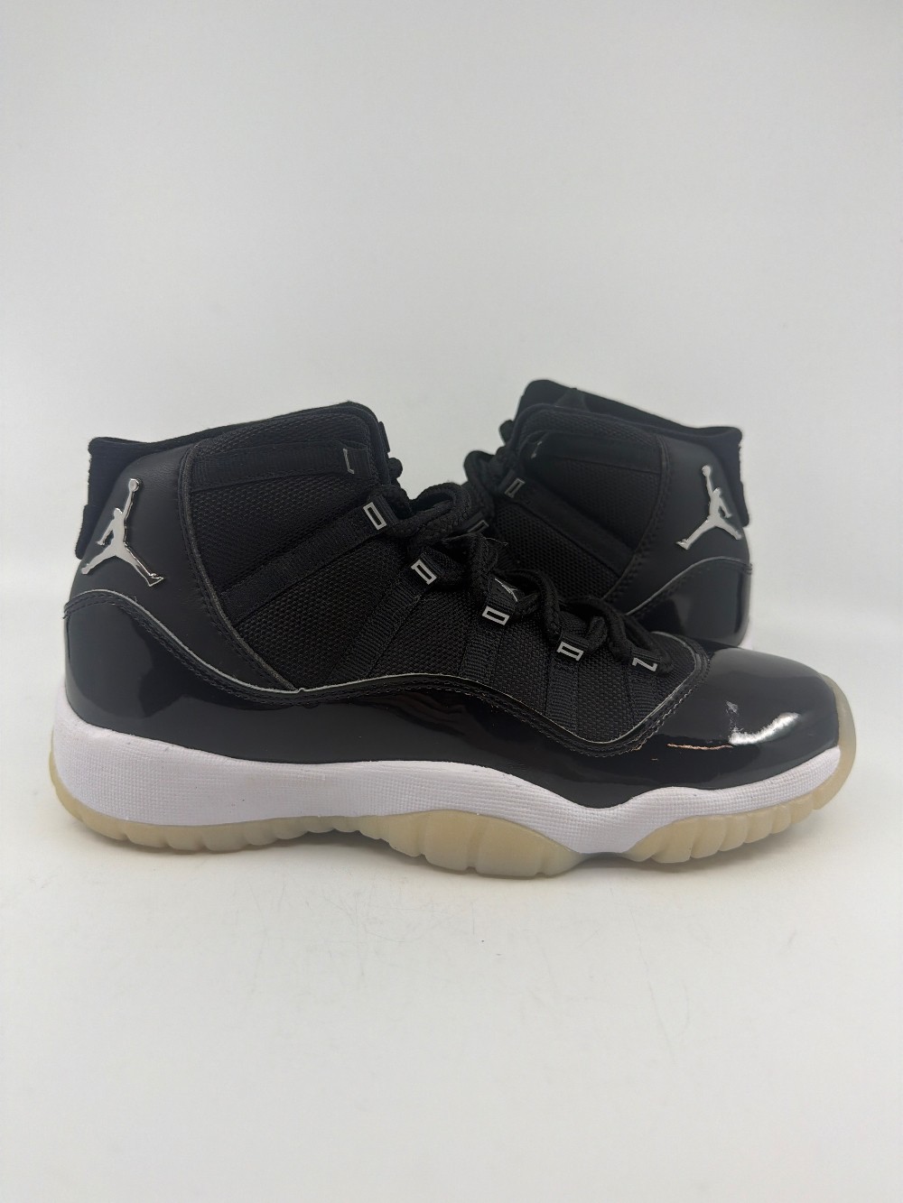 *USED* AJ 11 (GS) - JUBILEE