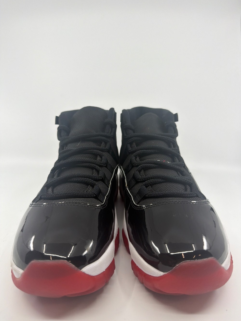 *USED* AJ 11 - PLAYOFFS BRED (2019)