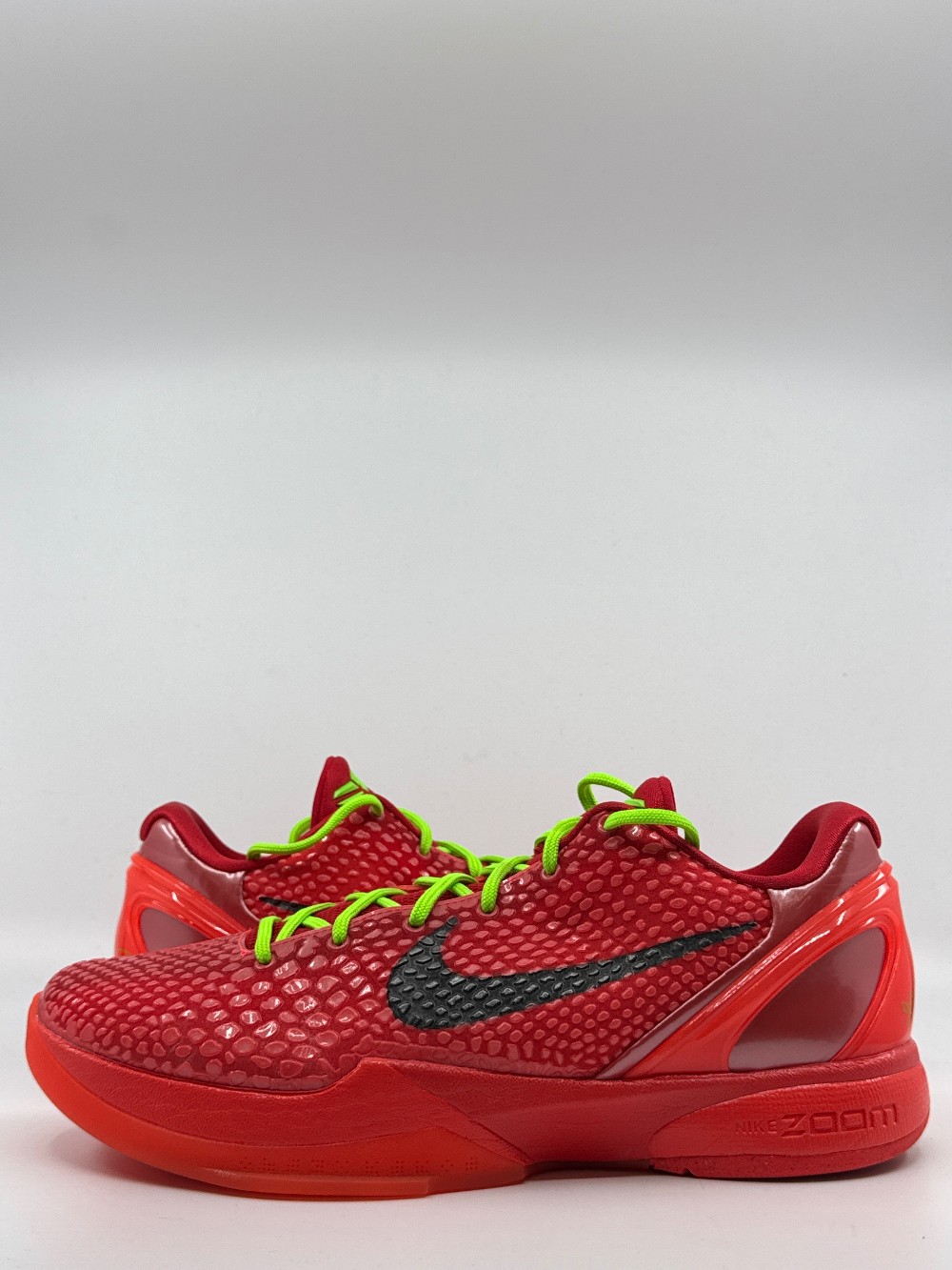 *USED* NIKE KOBE 6 PROTRO - REVERSE GRINCH