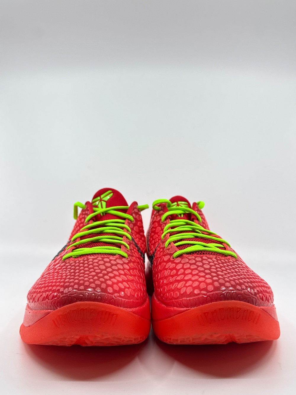 *USED* NIKE KOBE 6 PROTRO - REVERSE GRINCH