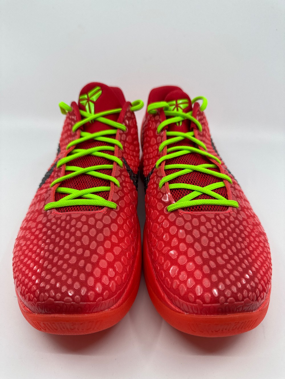 *USED* NIKE KOBE 6 PROTRO - REVERSE GRINCH