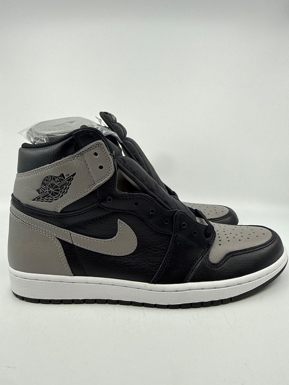 AJ 1 - SHADOW (2018)