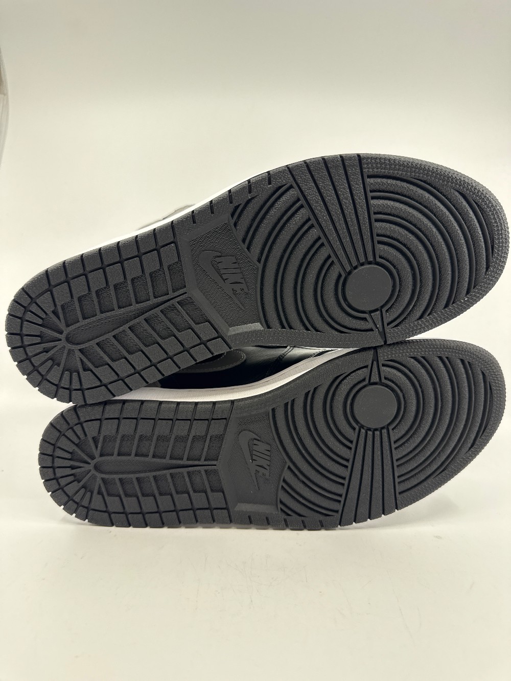 AJ 1 - SHADOW (2018)