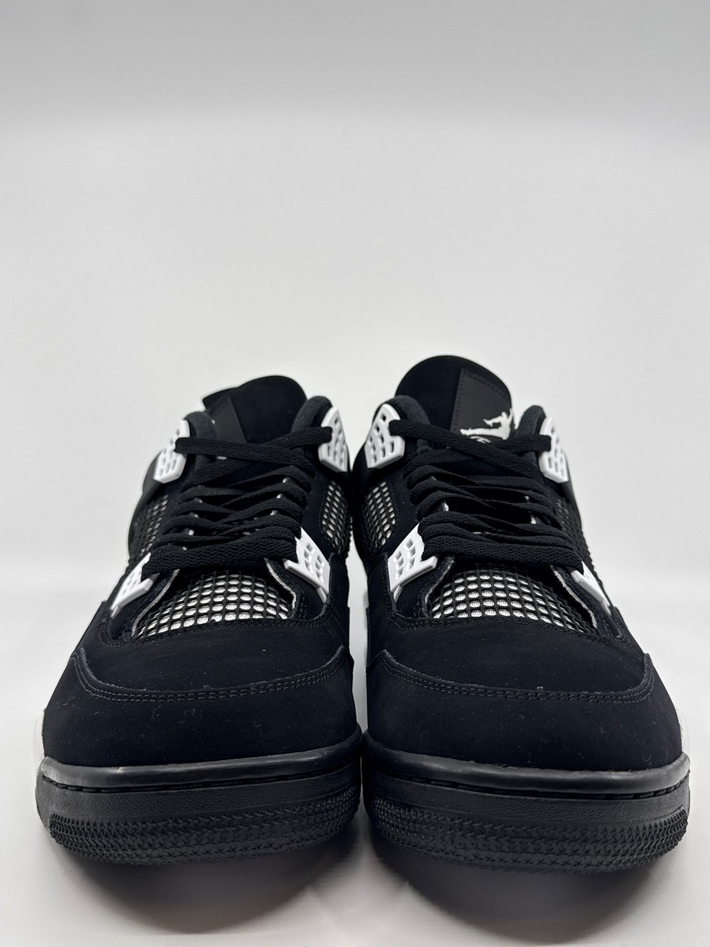 AJ 4 - WHITE THUNDER