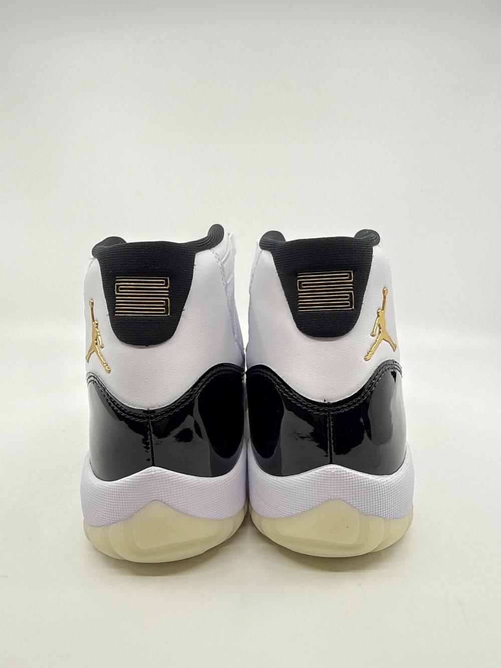 AJ 11 - DMP GRATITUDE (2023)