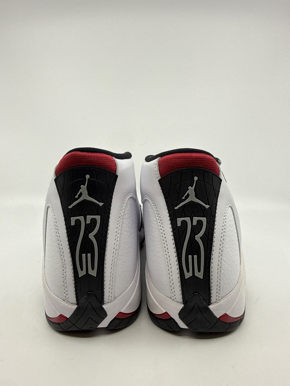 AJ 14 - BLACK TOE (2024)