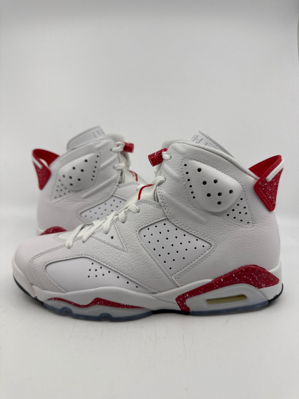 *USED* AJ 6 - RED OREO