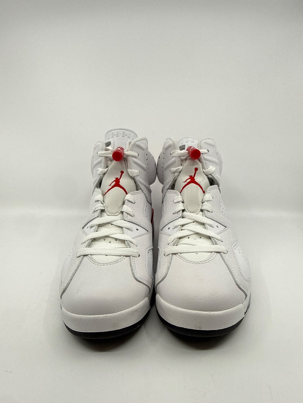 *USED* AJ 6 - RED OREO