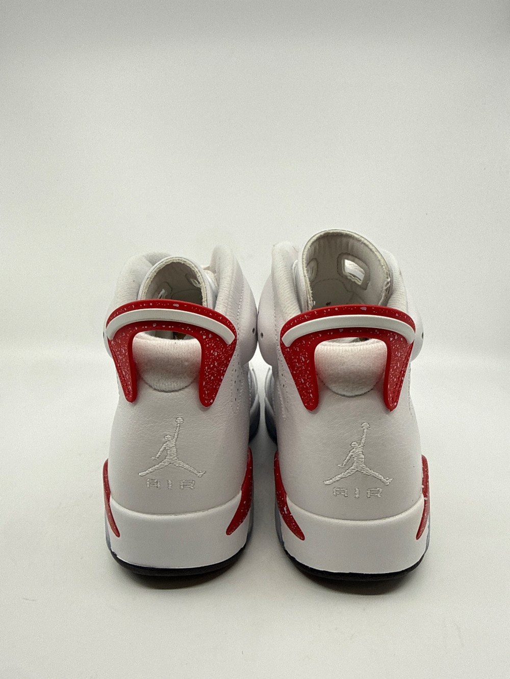 *USED* AJ 6 - RED OREO