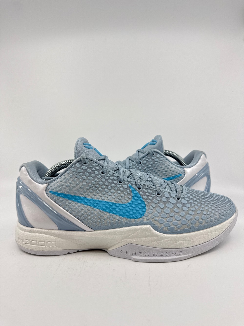 *USED* NIKE KOBE 6 PROTRO - CAITLIN CLARK LIGHT ARMORY BLUE