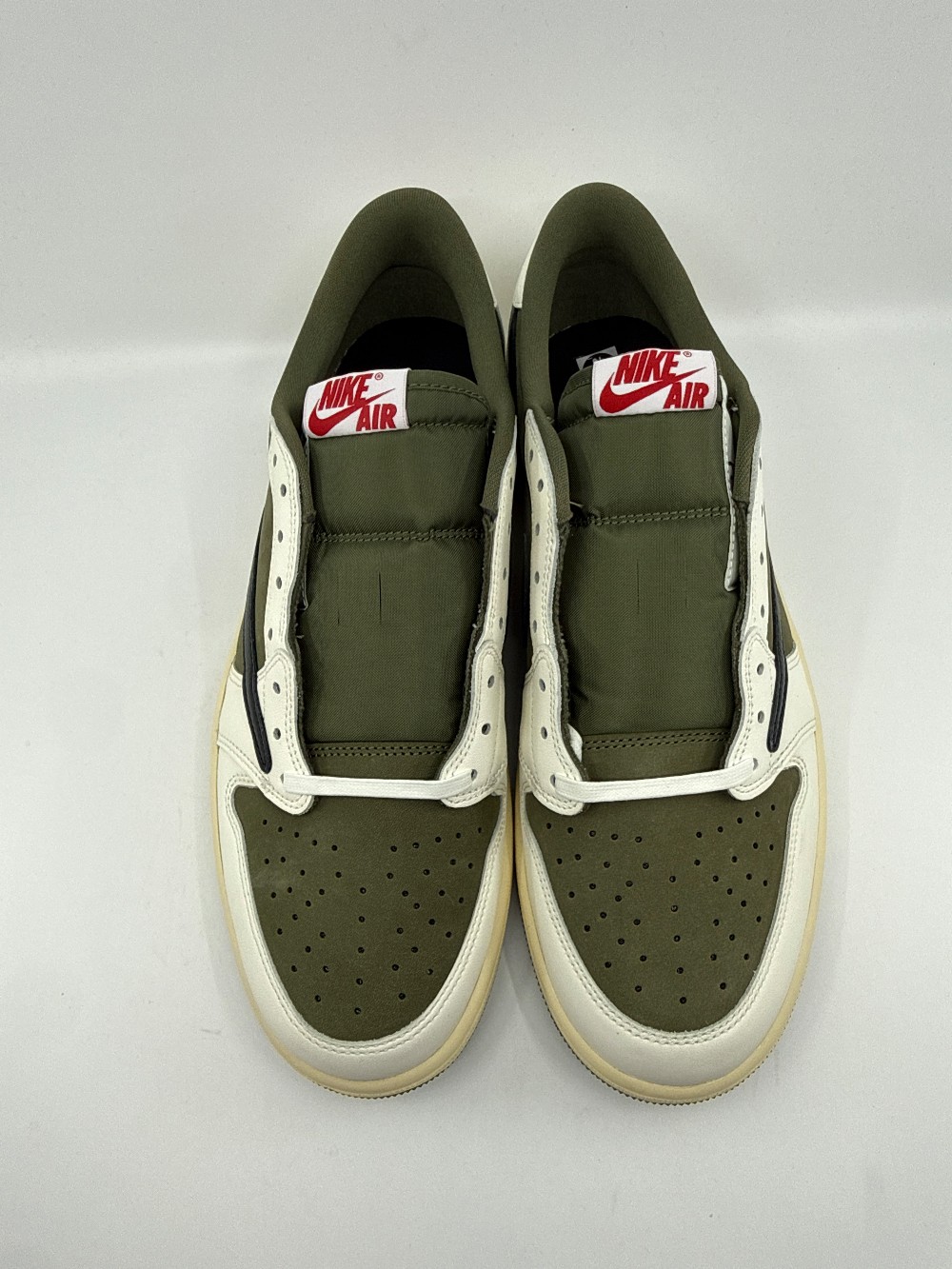AJ 1 LOW X TRAVIS SCOTT - MEDIUM OLIVE