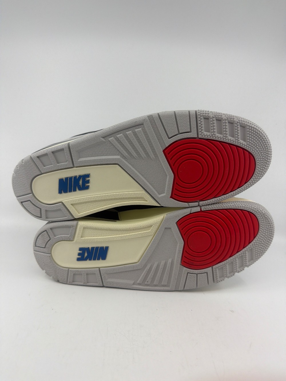 AJ 3 - RARE AIR