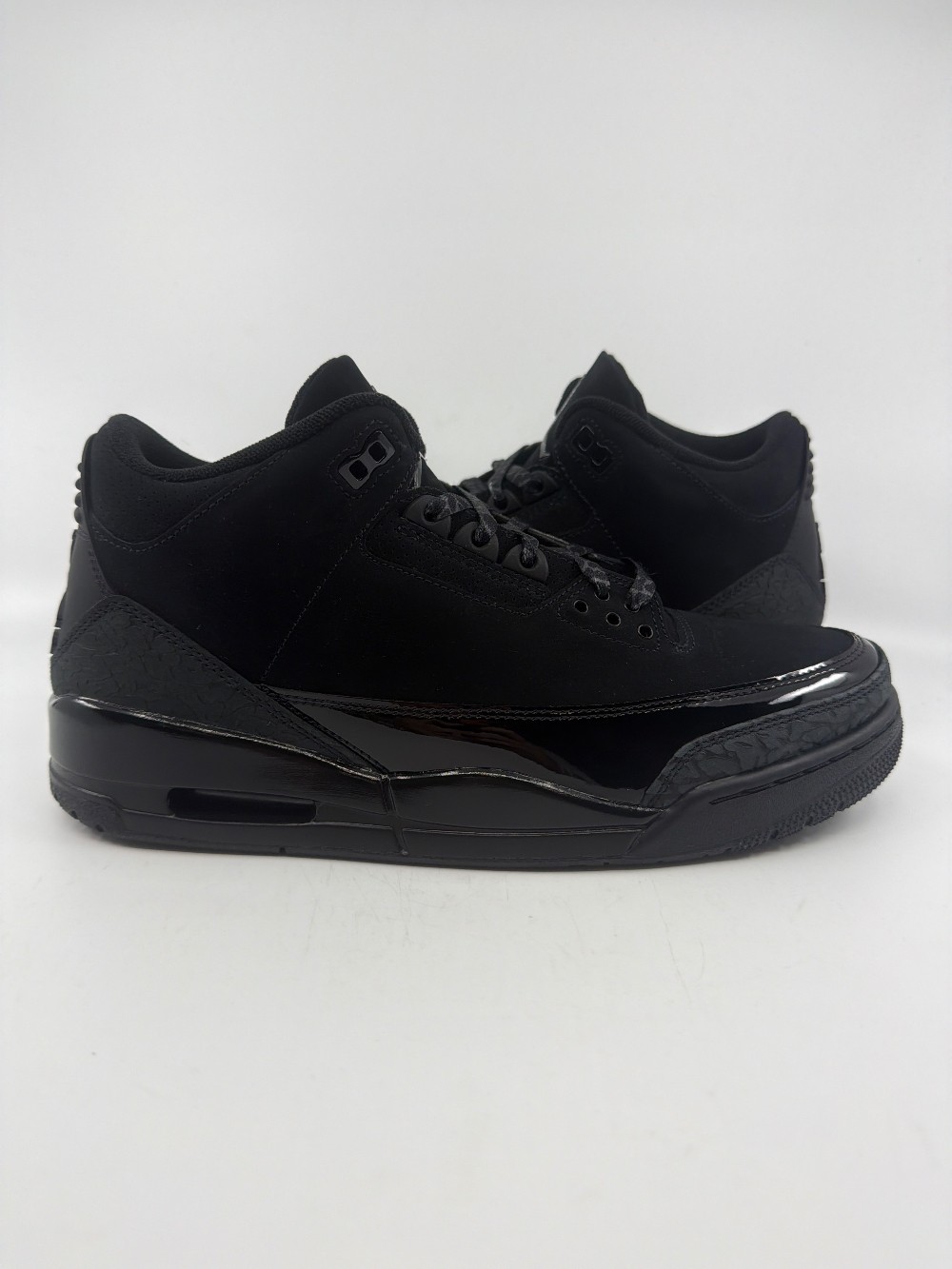 *USED* AJ 3 - BLACK CAT (2025)