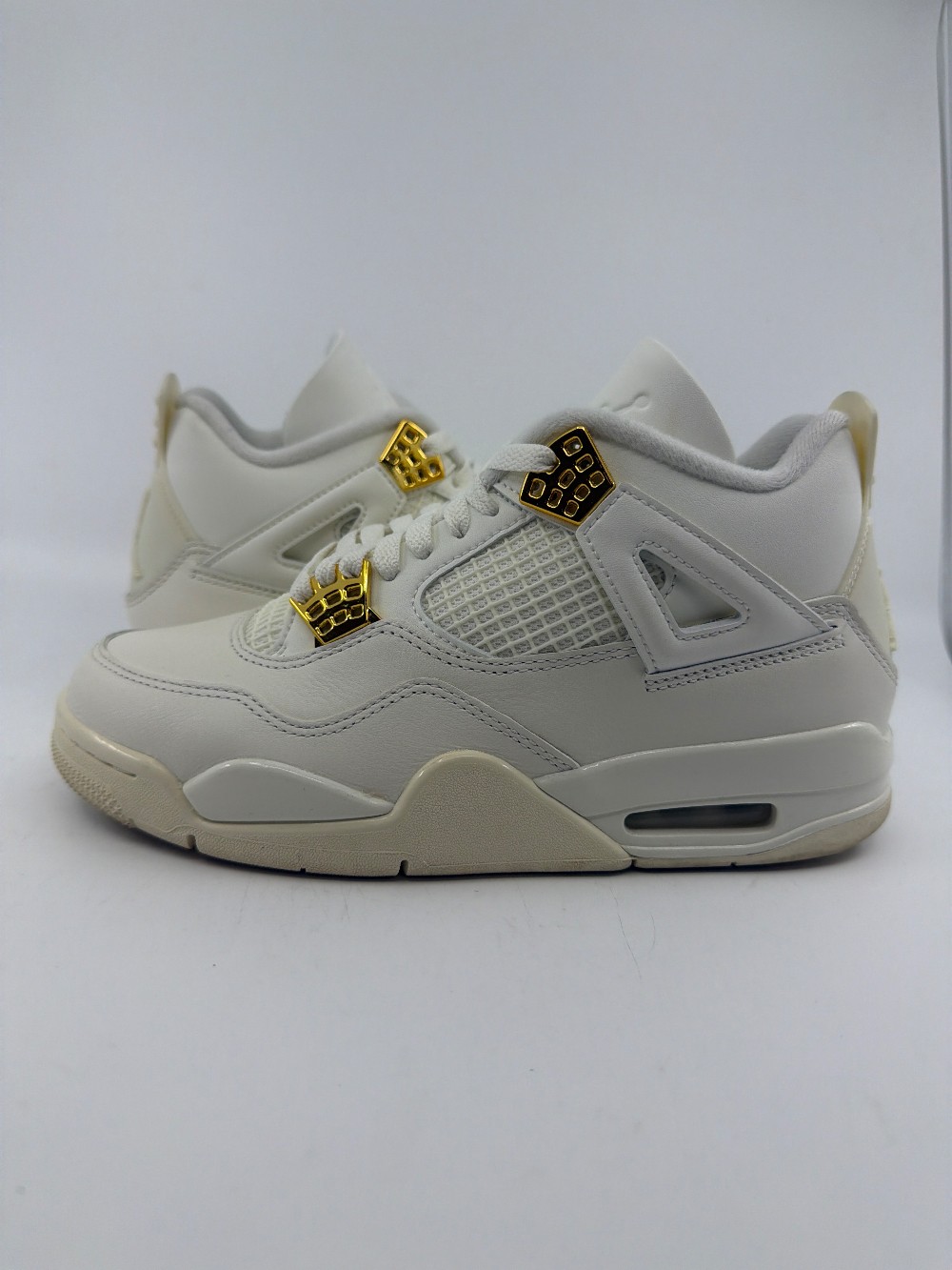 *USED* AJ 4 (W) - METALLIC GOLD