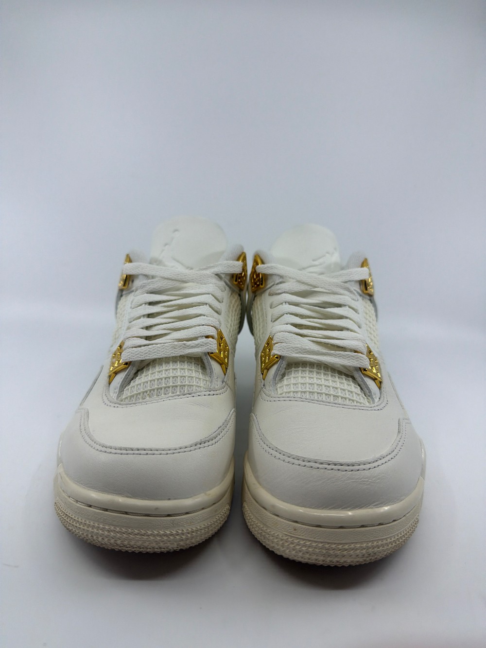 *USED* AJ 4 (W) - METALLIC GOLD