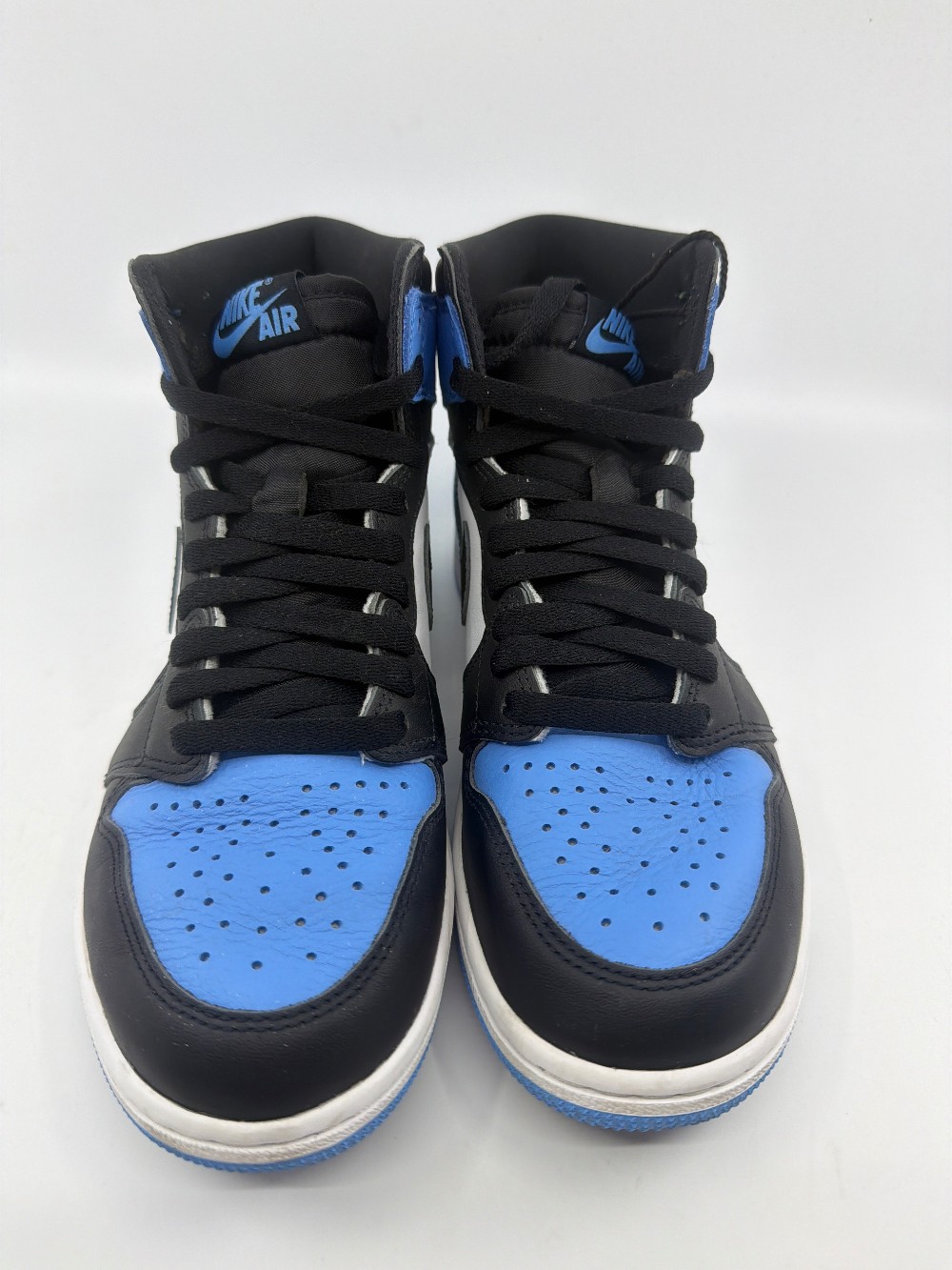 *USED* AJ 1 - UNC TOE