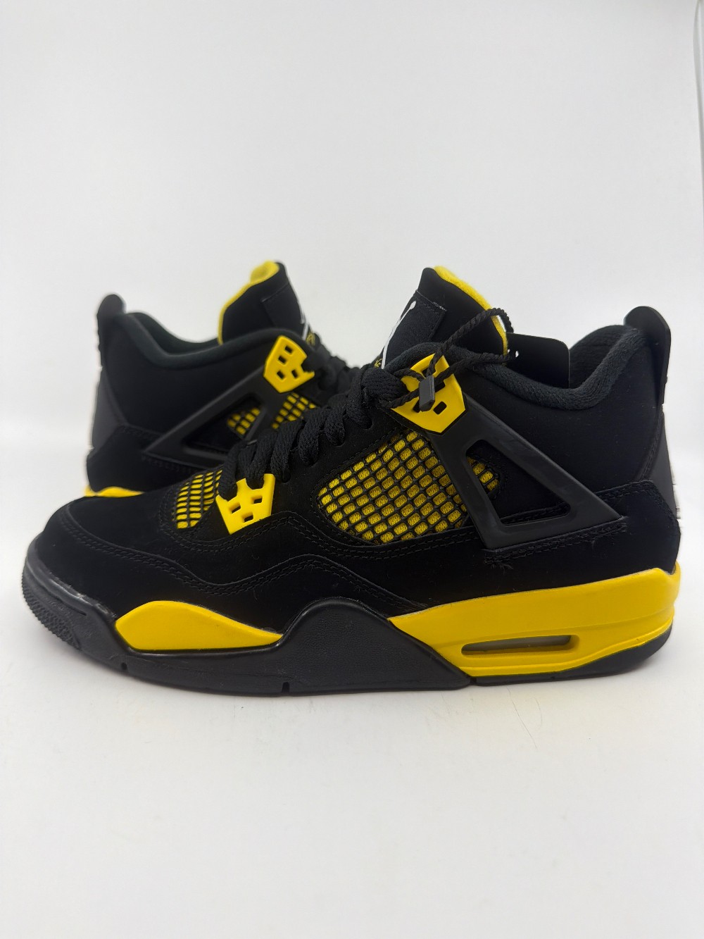 *USED* AJ 4 (GS) - THUNDER (2023)
