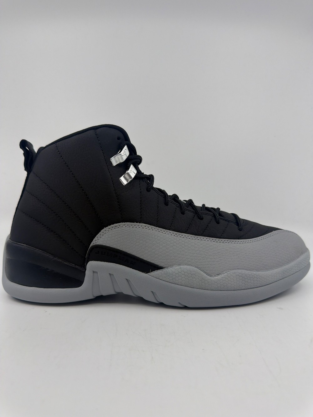 AJ 12 - BARONS