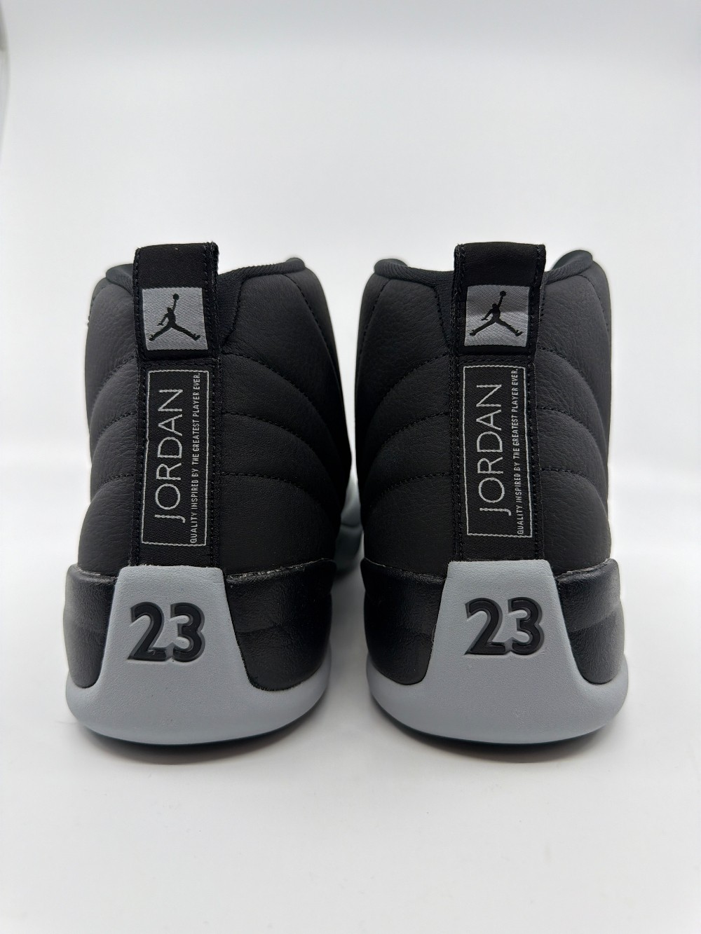 AJ 12 - BARONS