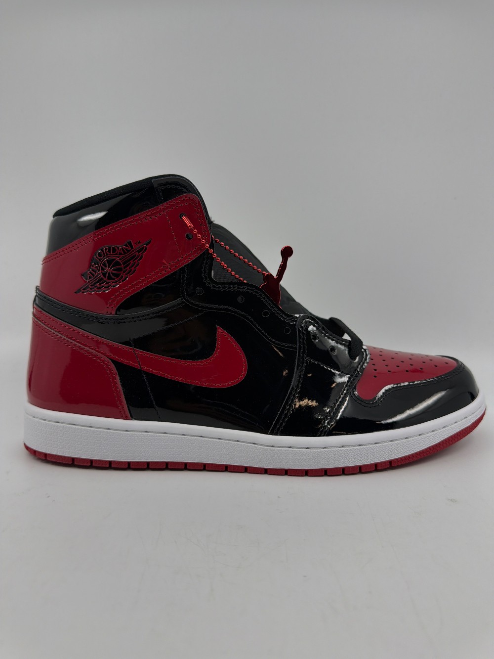 AJ 1 - PATENT BRED