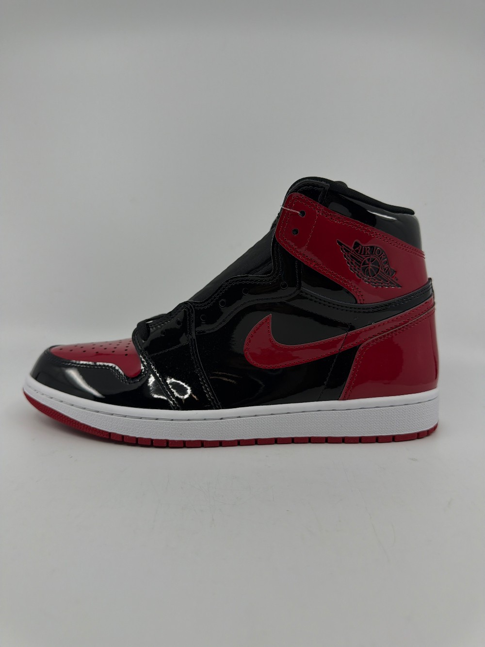 AJ 1 - PATENT BRED