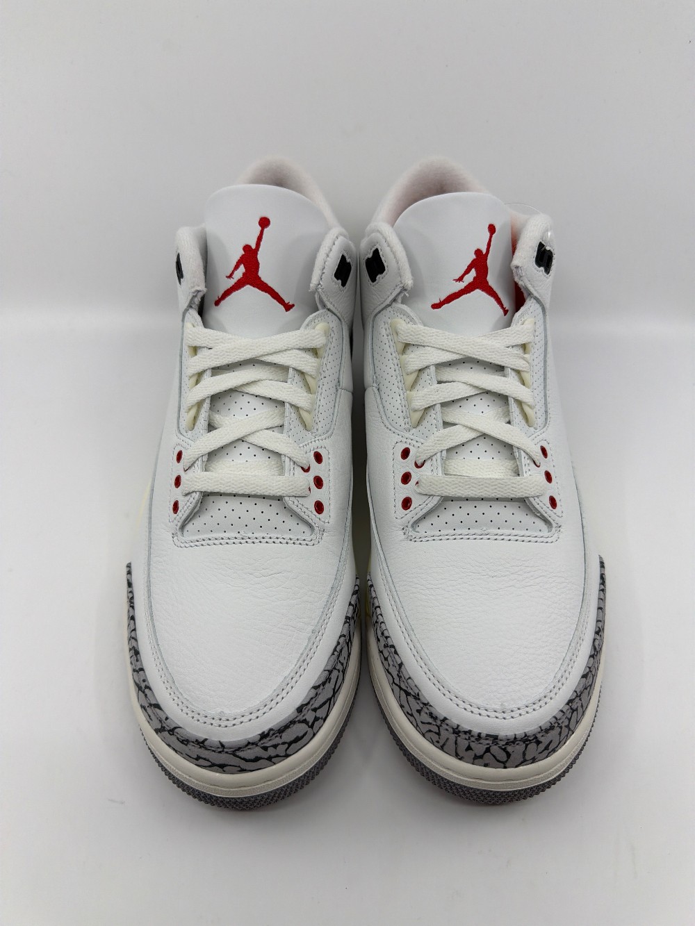 AJ 3 - WHITE CEMENT REIMAGINED