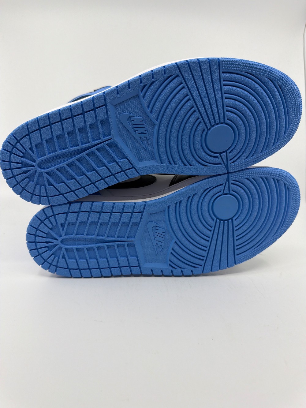 AJ 1 - UNC TOE