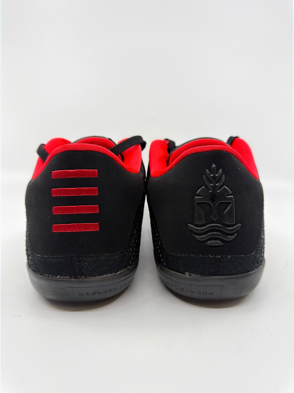 *USED* NIKE KOBE 11 ELITE LOW - ACHILLIES HEEL