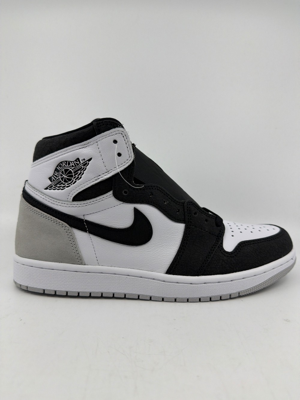 AJ 1 - BLEACHED CORAL