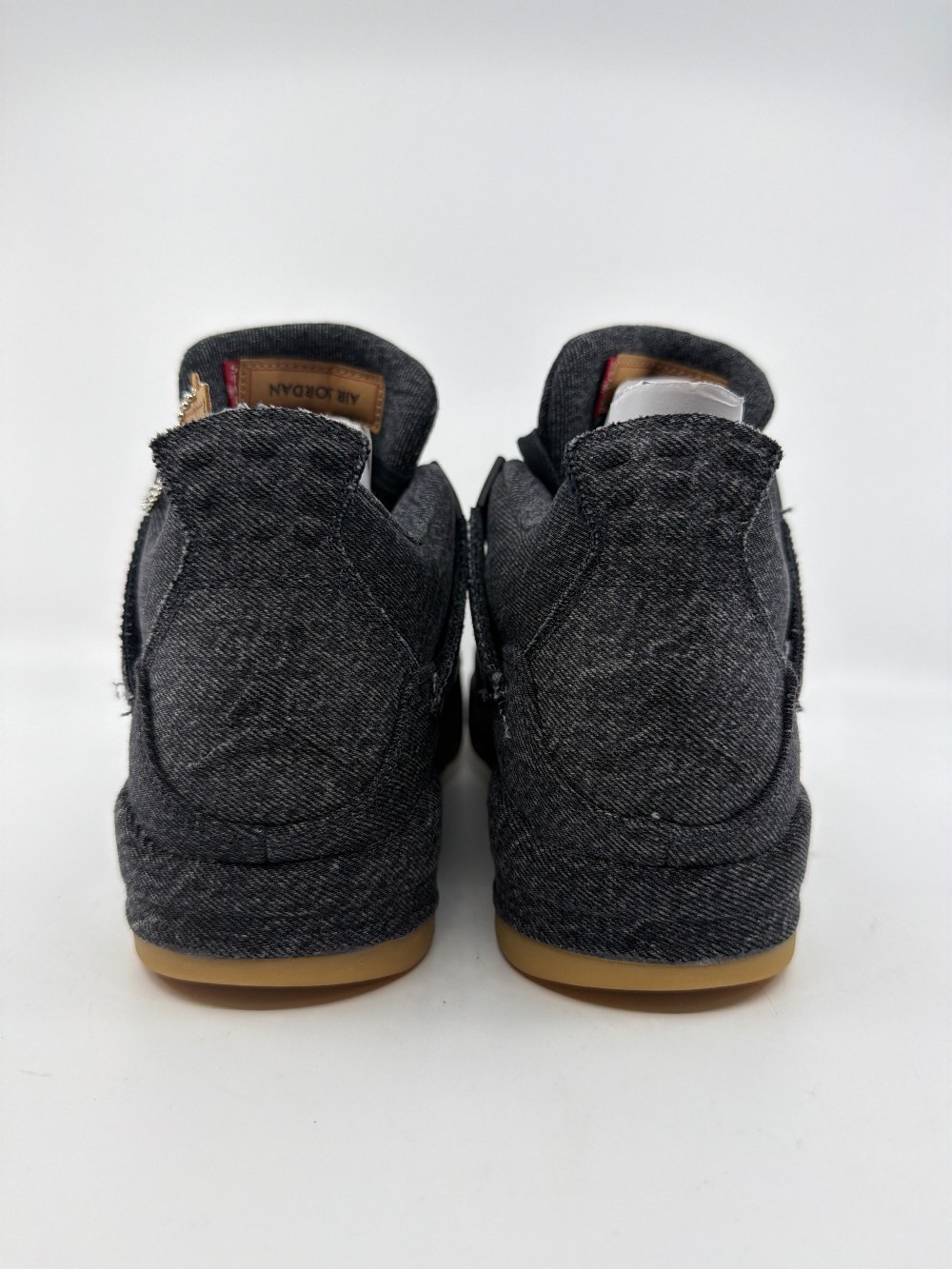 AJ 4 - LEVI'S BLACK (LEVI'S TAG)
