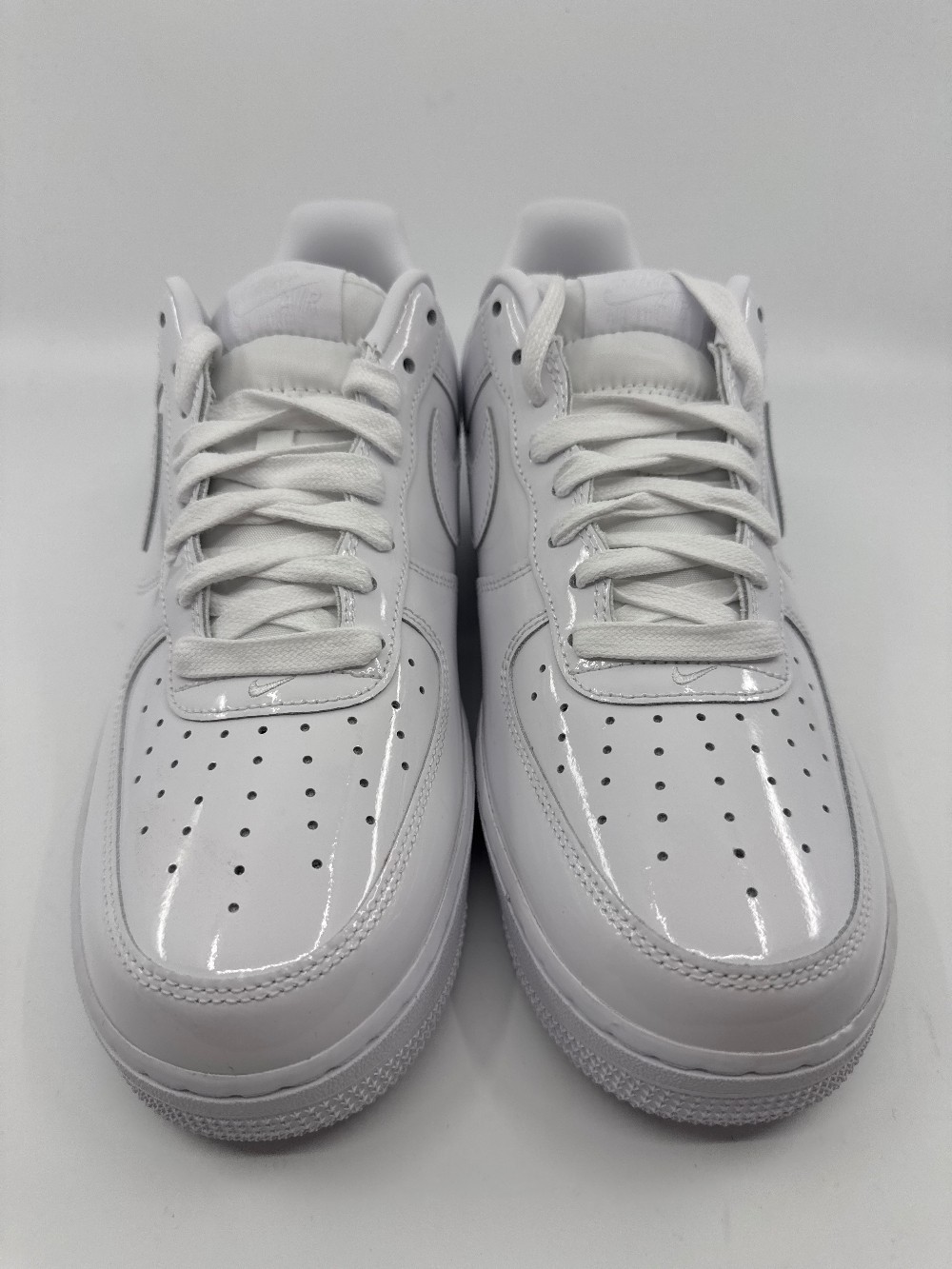 NIKE AIR FORCE 1 LOW PREMIUM - WHITE PATENT