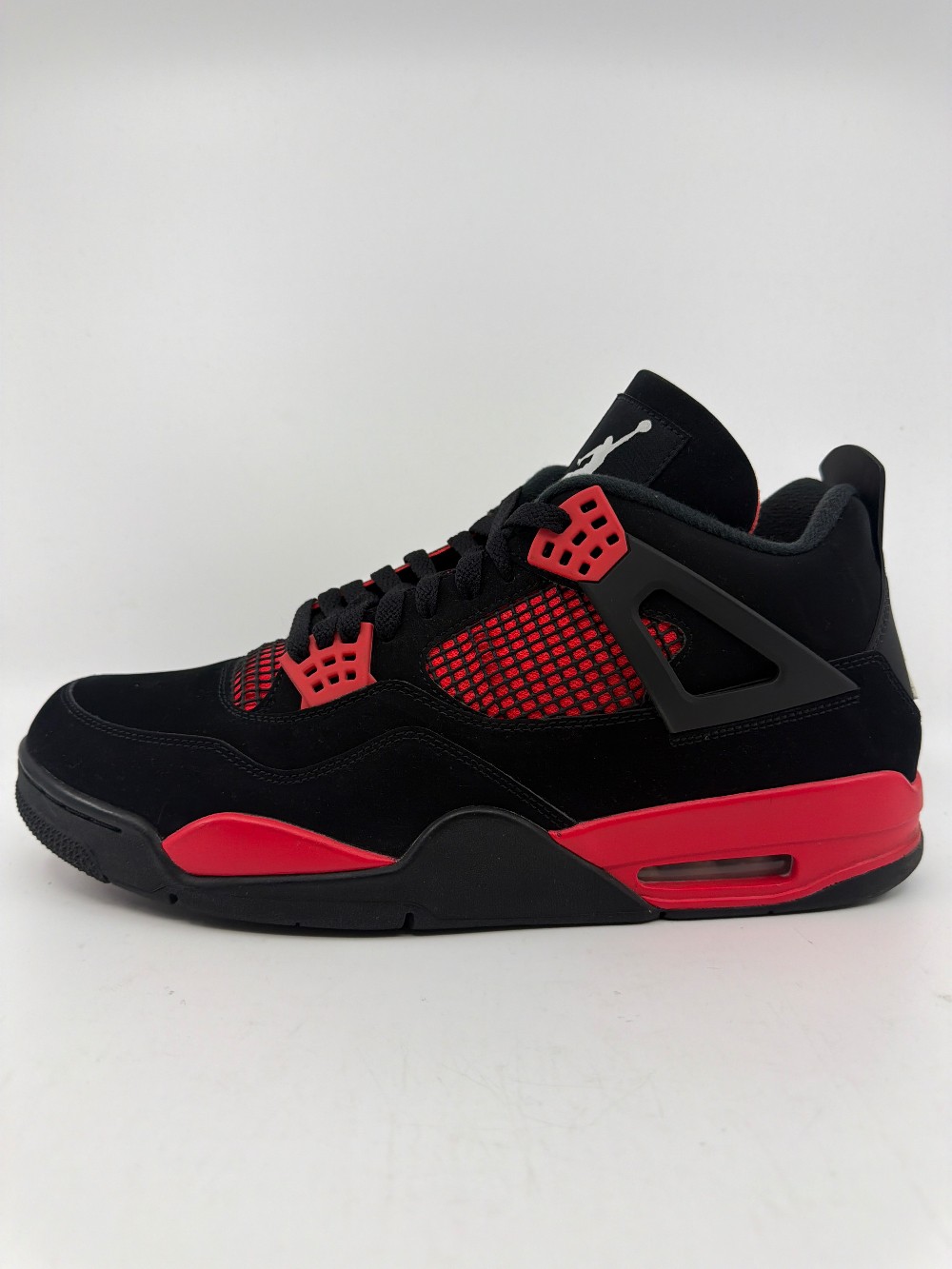 *USED* AJ 4 - RED THUNDER