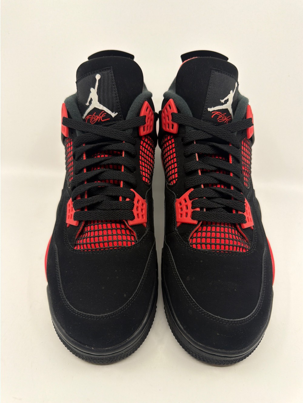 *USED* AJ 4 - RED THUNDER