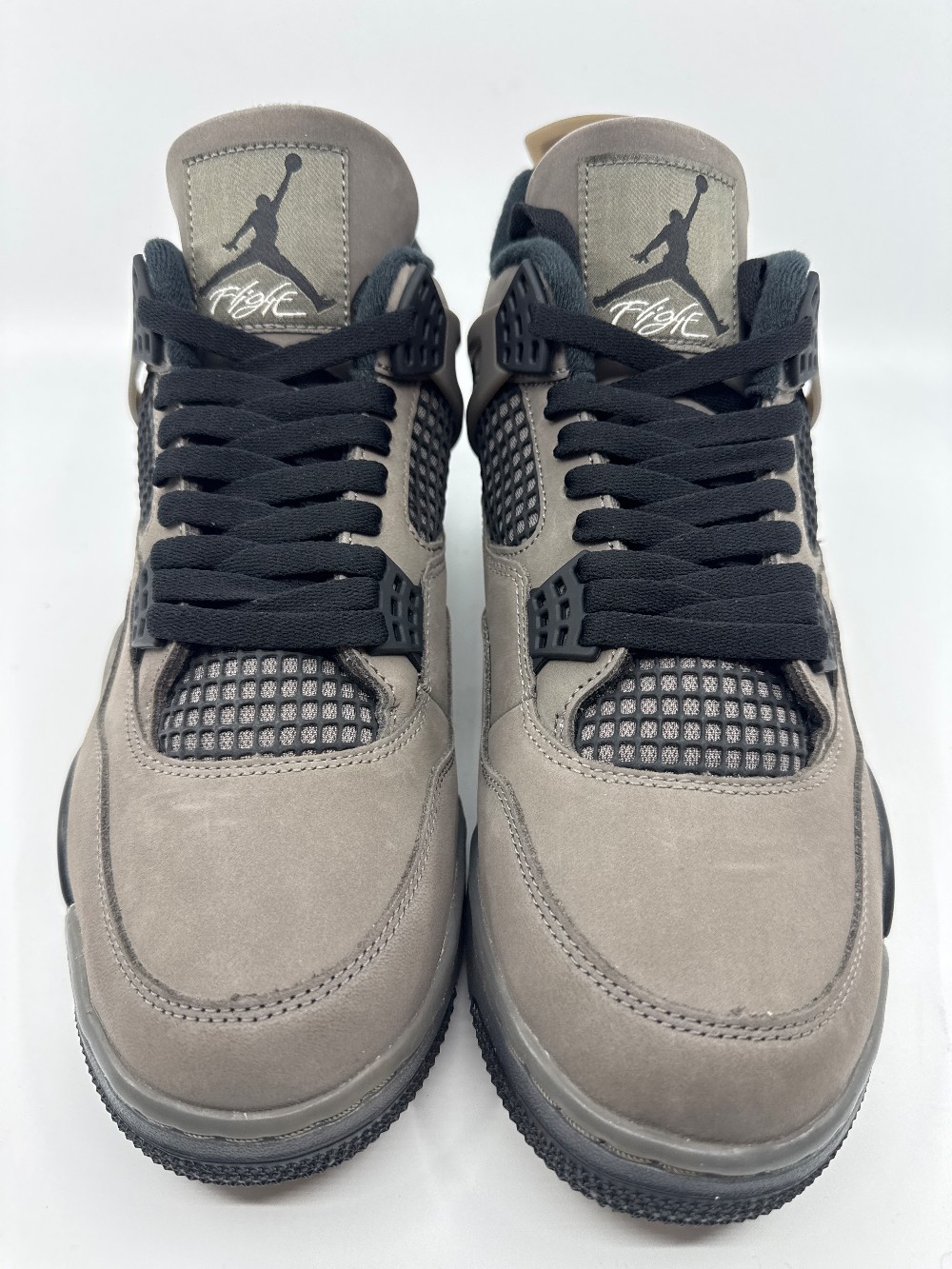 AJ 4 - CAVE STONE