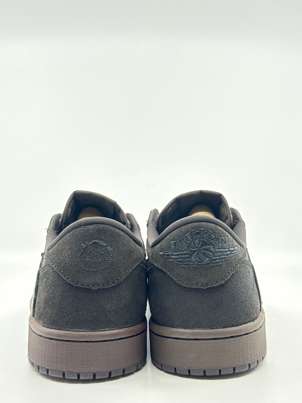 AJ 1 LOW X TRAVIS SCOTT - VELVET BROWN